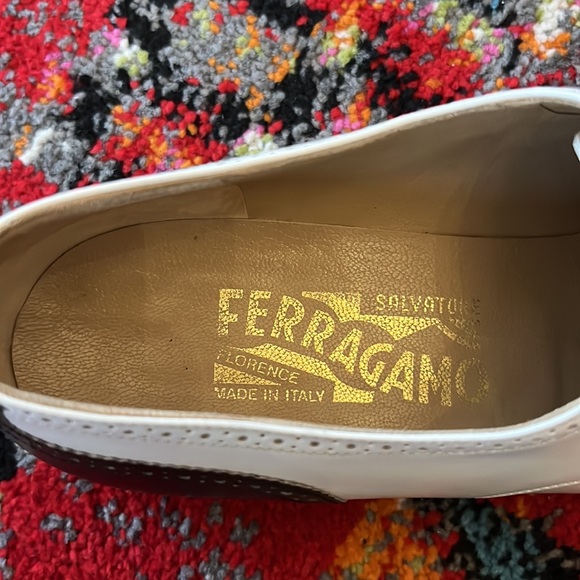 Ferragamo Oxford - Picture 2 of 2